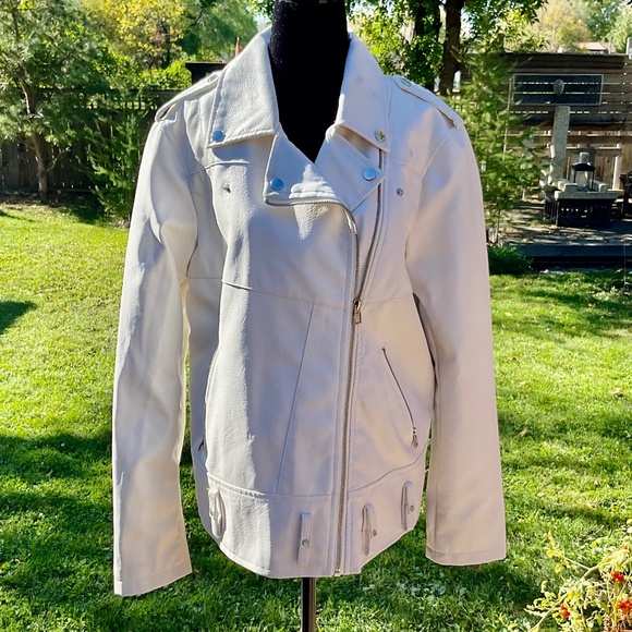 NWOT Vero Moda White Pleather Motto Jacket/Reduced Price/Note Description - Picture 5 of 14